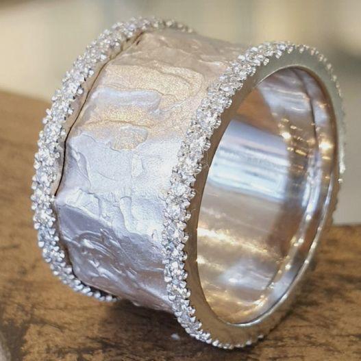 Linnea™ | Vintage silverring med zirkonia