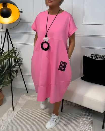Alisa™ | Minimalistinen mekko, joka tuntuu hyvältä ja näyttää upealta