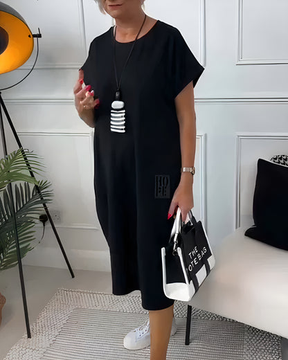 Alisa™ | Minimalistinen mekko, joka tuntuu hyvältä ja näyttää upealta
