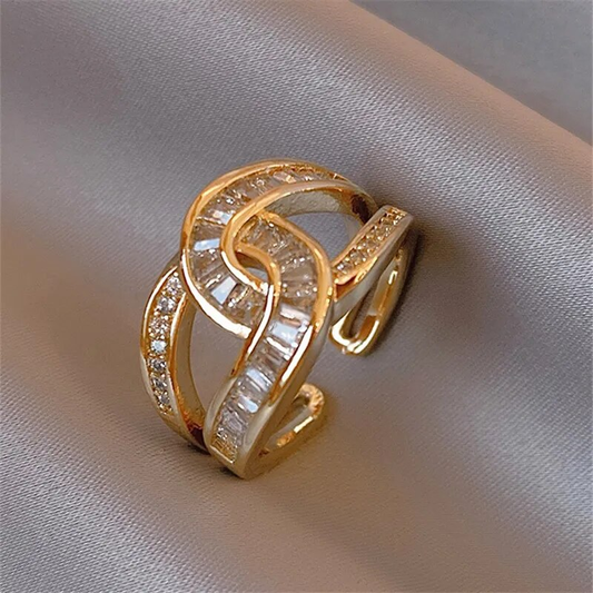 Ingrid™ | Elegant Knude Ring